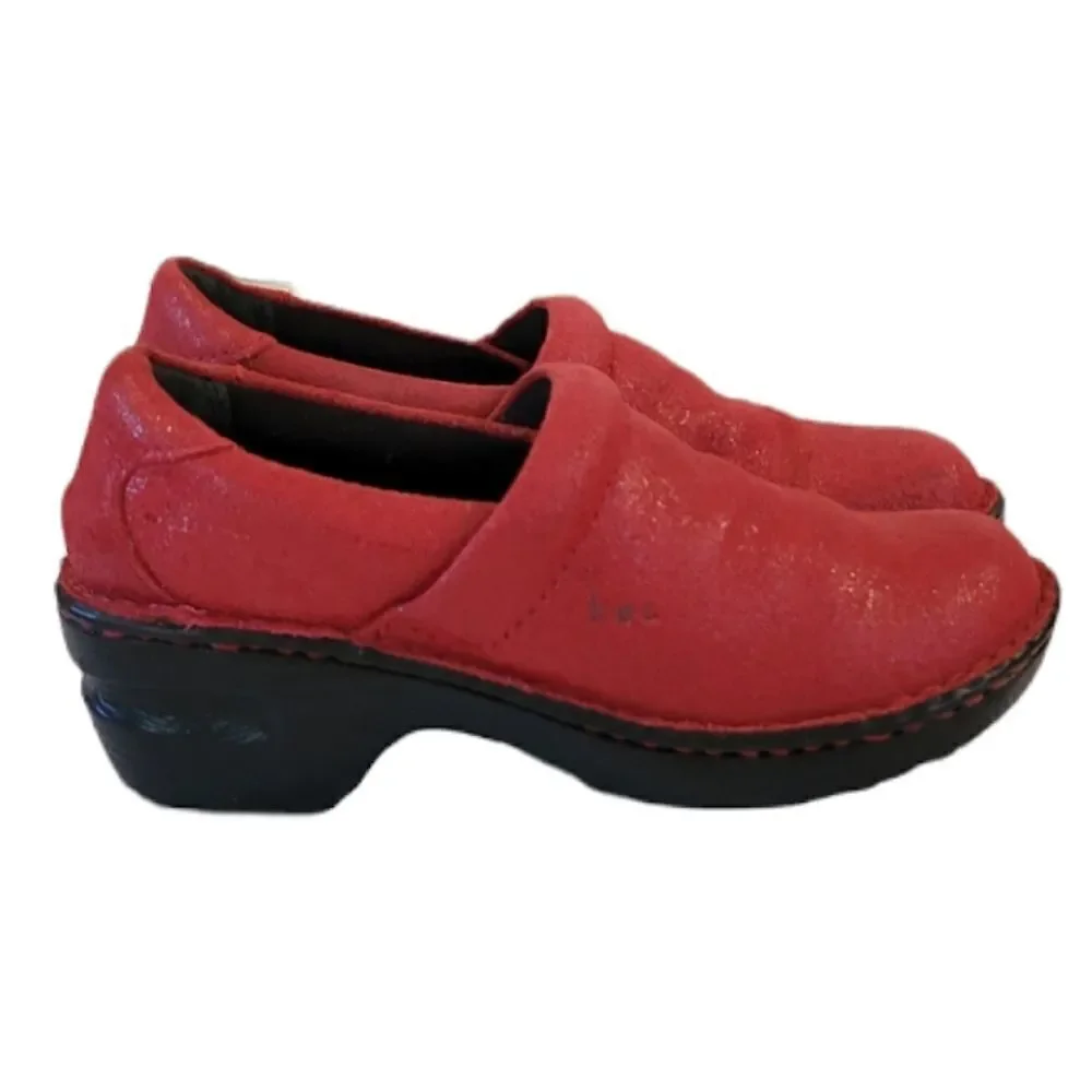 b.o.c. Born Concepts Peggy Red Leather Shimmer Cushioned Insole Clog Shoe - Picture 2 of 9